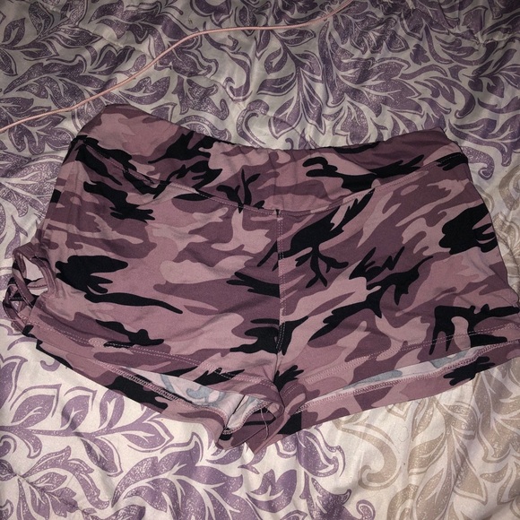 Cute Soldier pattern shorts - Picture 2 of 3